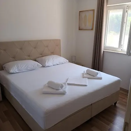 Gabriela 빌라 빌리제
